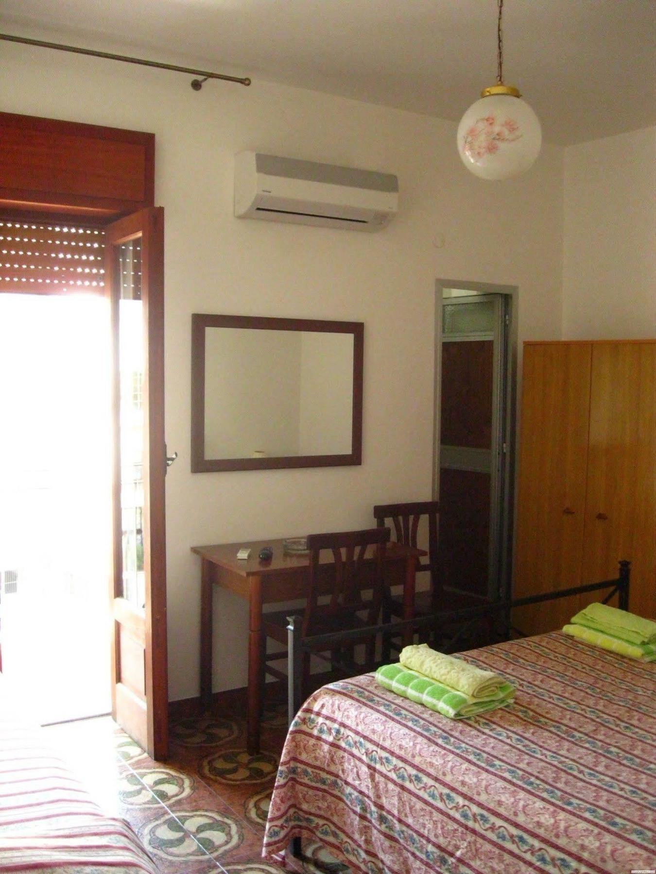 Hotel California Milazzo Dış mekan fotoğraf