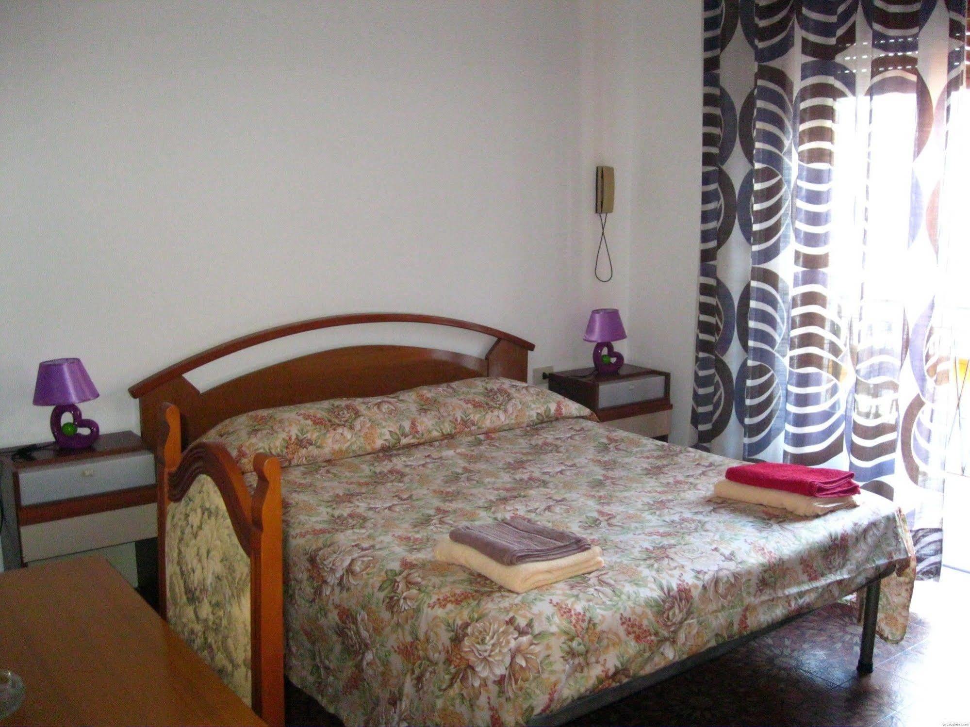 Hotel California Milazzo Dış mekan fotoğraf