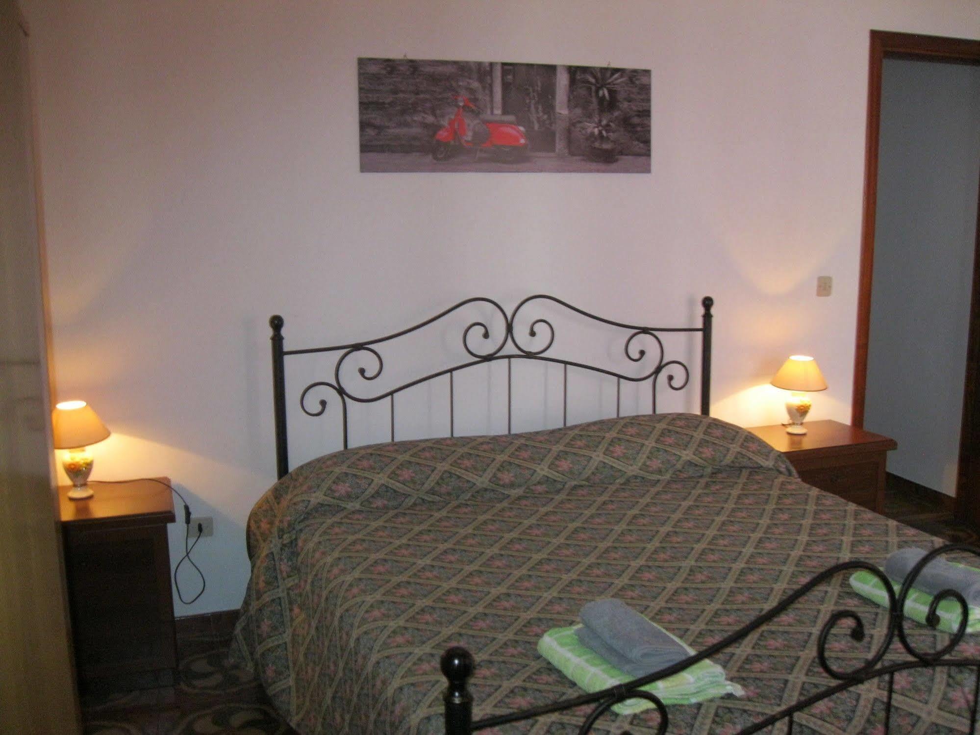 Hotel California Milazzo Dış mekan fotoğraf