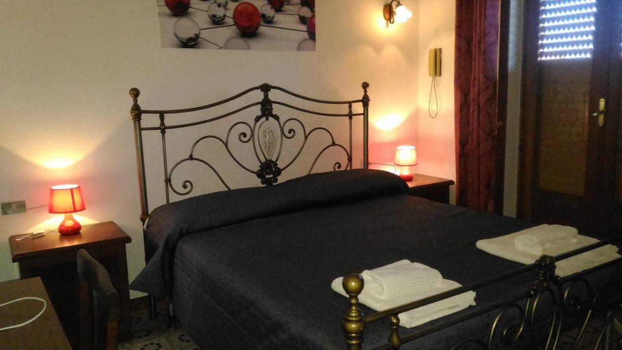 Hotel California Milazzo Dış mekan fotoğraf